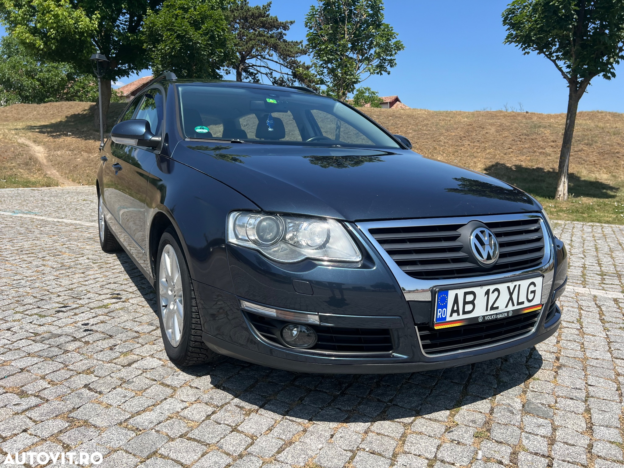 Volkswagen Passat 2.0TDI Comfortline DPF - 14