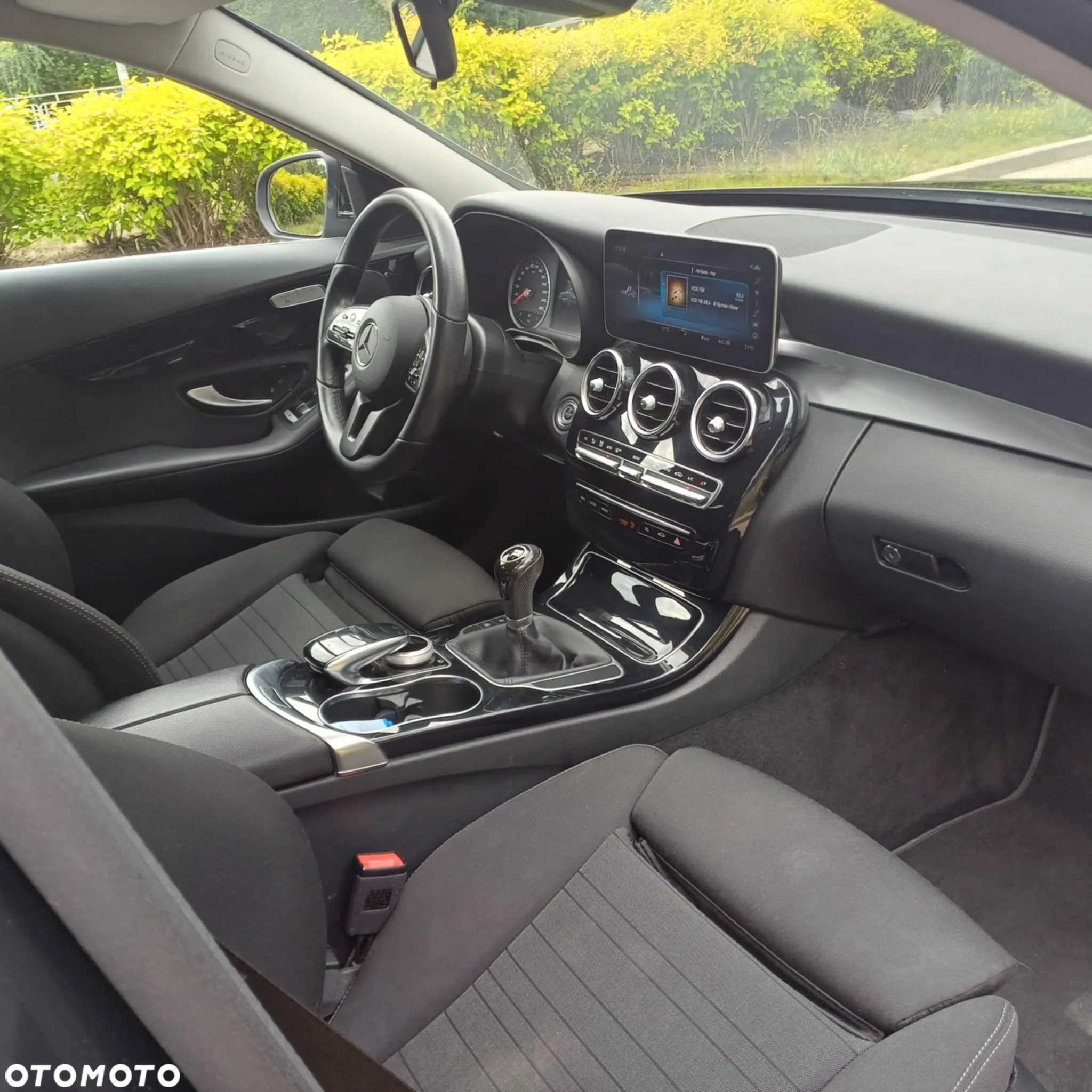 Mercedes-Benz Klasa C 200 d Avantgarde - 24