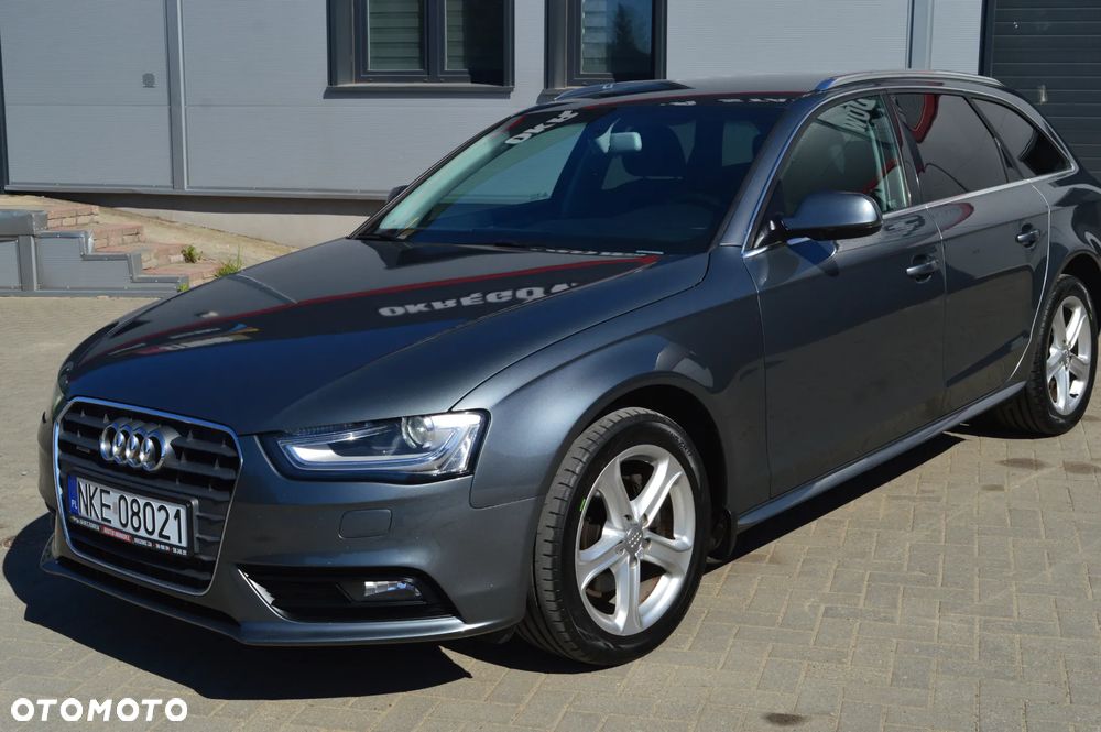 Audi A4 Avant 2.0 TDI DPF quattro S tronic Attraction - 4