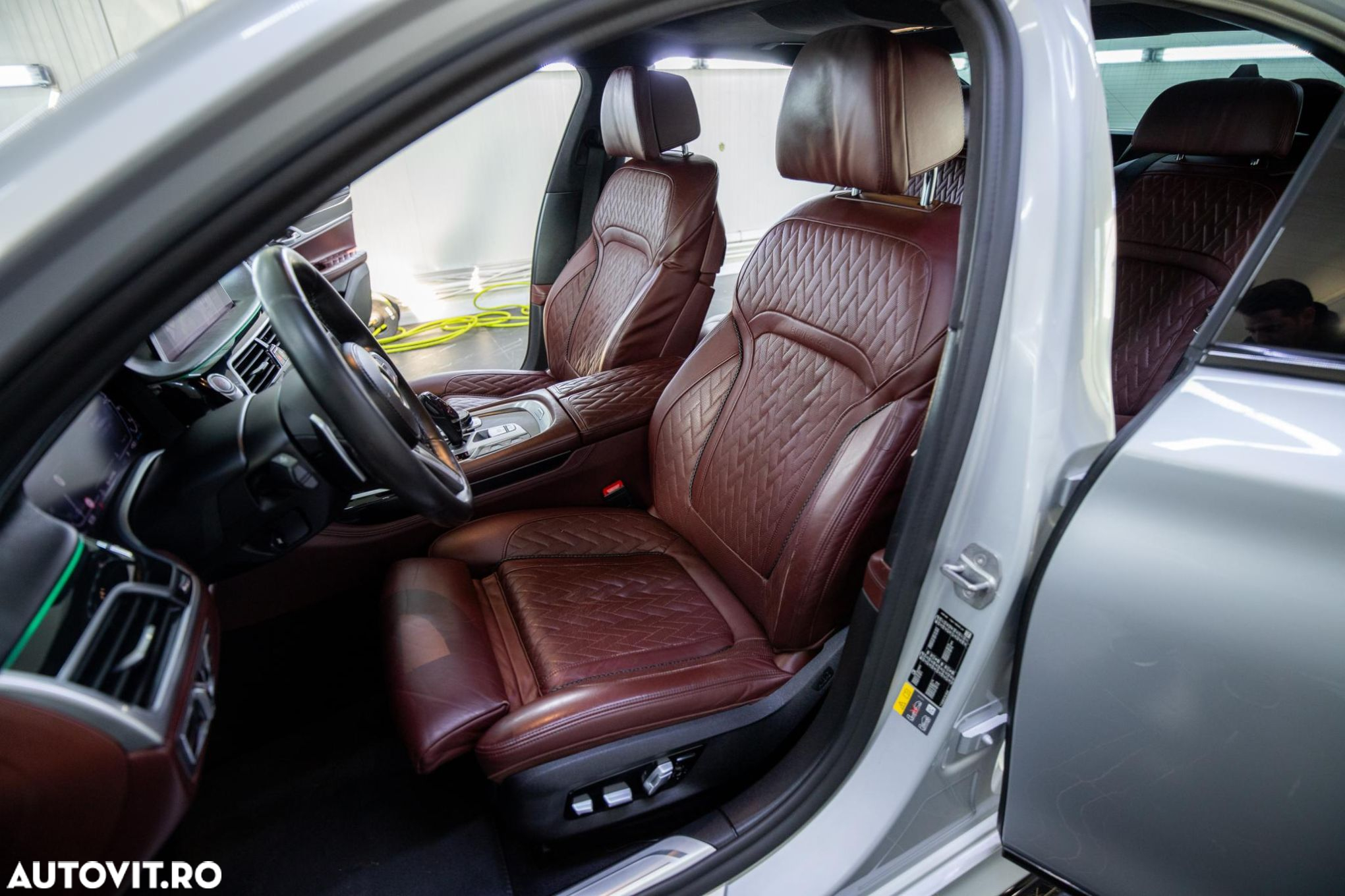 BMW Seria 7 - 13