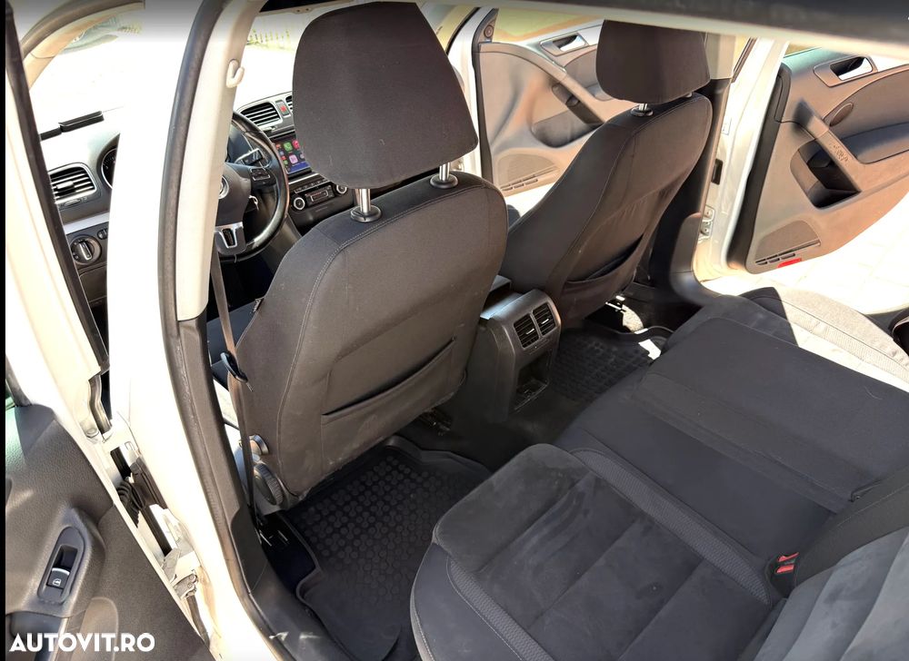 Volkswagen Golf 1.4 TSI Highline DSG - 27