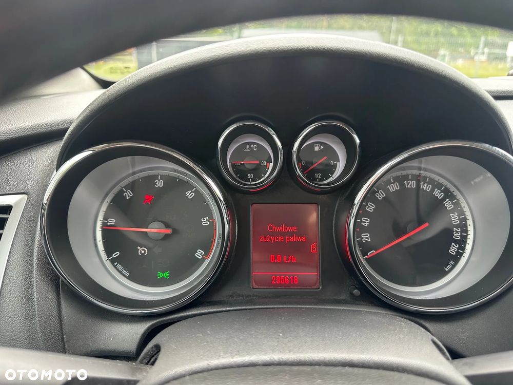 Opel Astra - 13