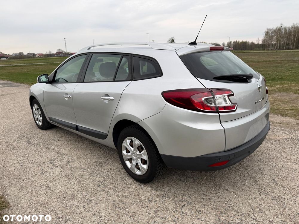 Renault Megane 1.5 dCi Dynamique - 9