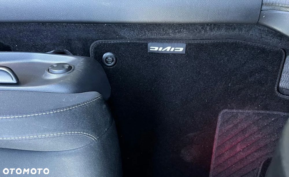 Honda Civic 1.5 i-VTEC Turbo Sport Plus - 16