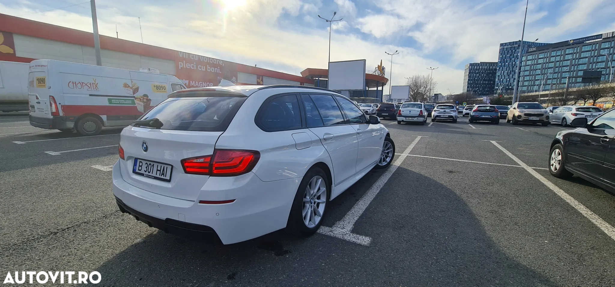BMW Seria 5 530d xDrive Touring - 5