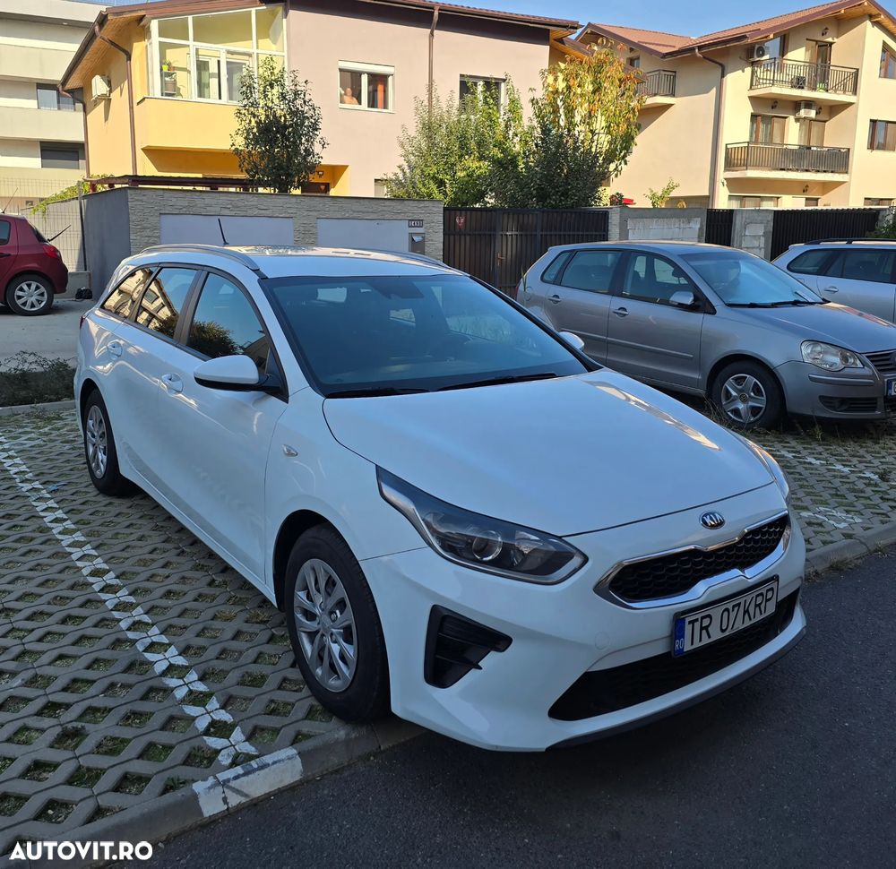 Kia Ceed - 8