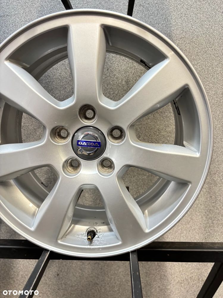 4 Felgi Alu. Volvo V70, V60, S60, V40, V50, 16" 31381194 Silver - 26