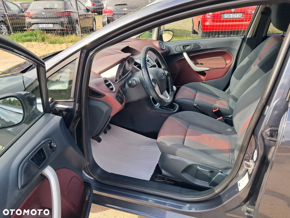 Ford Fiesta 1.25 Viva - 11