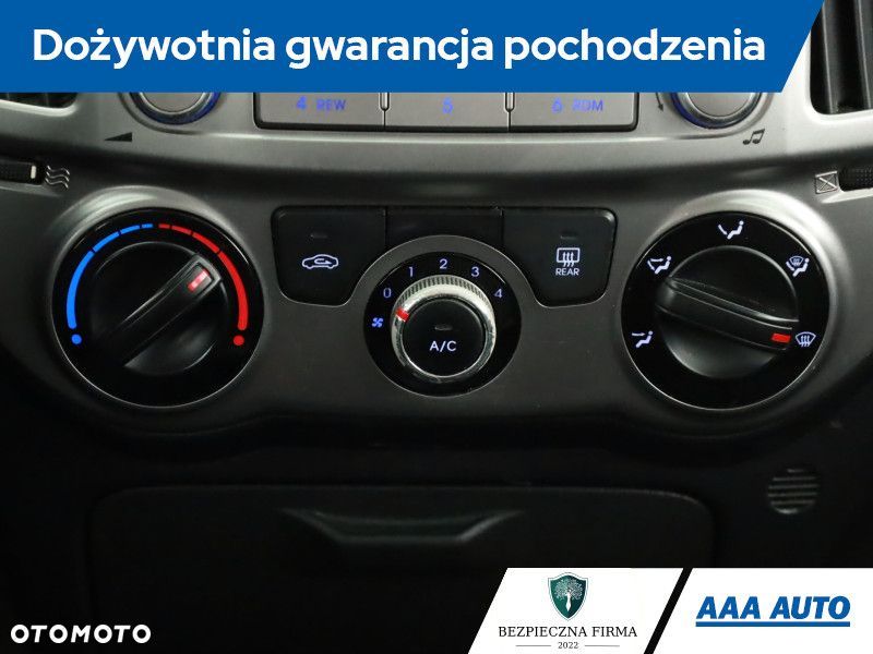 Hyundai i20 - 11