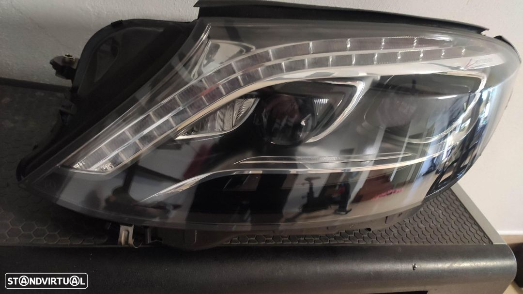 farol esquerdo full Led ILS MERCEDES w222 A2229069002 - 2