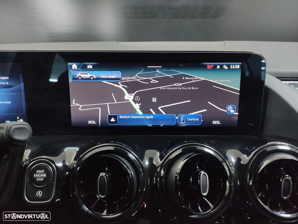 Mercedes-Benz GLA 180 d Progressive - 16