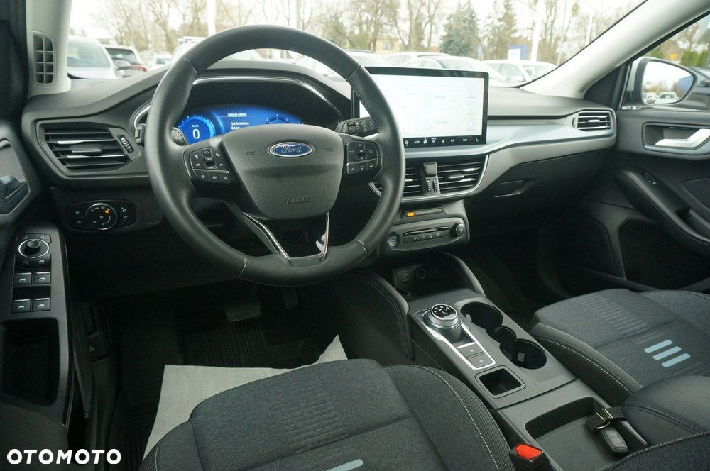 Ford Focus - 17