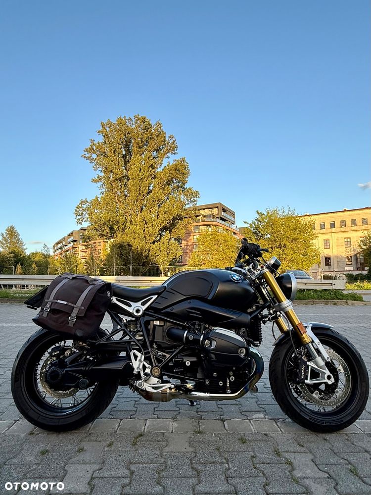 BMW R - 6