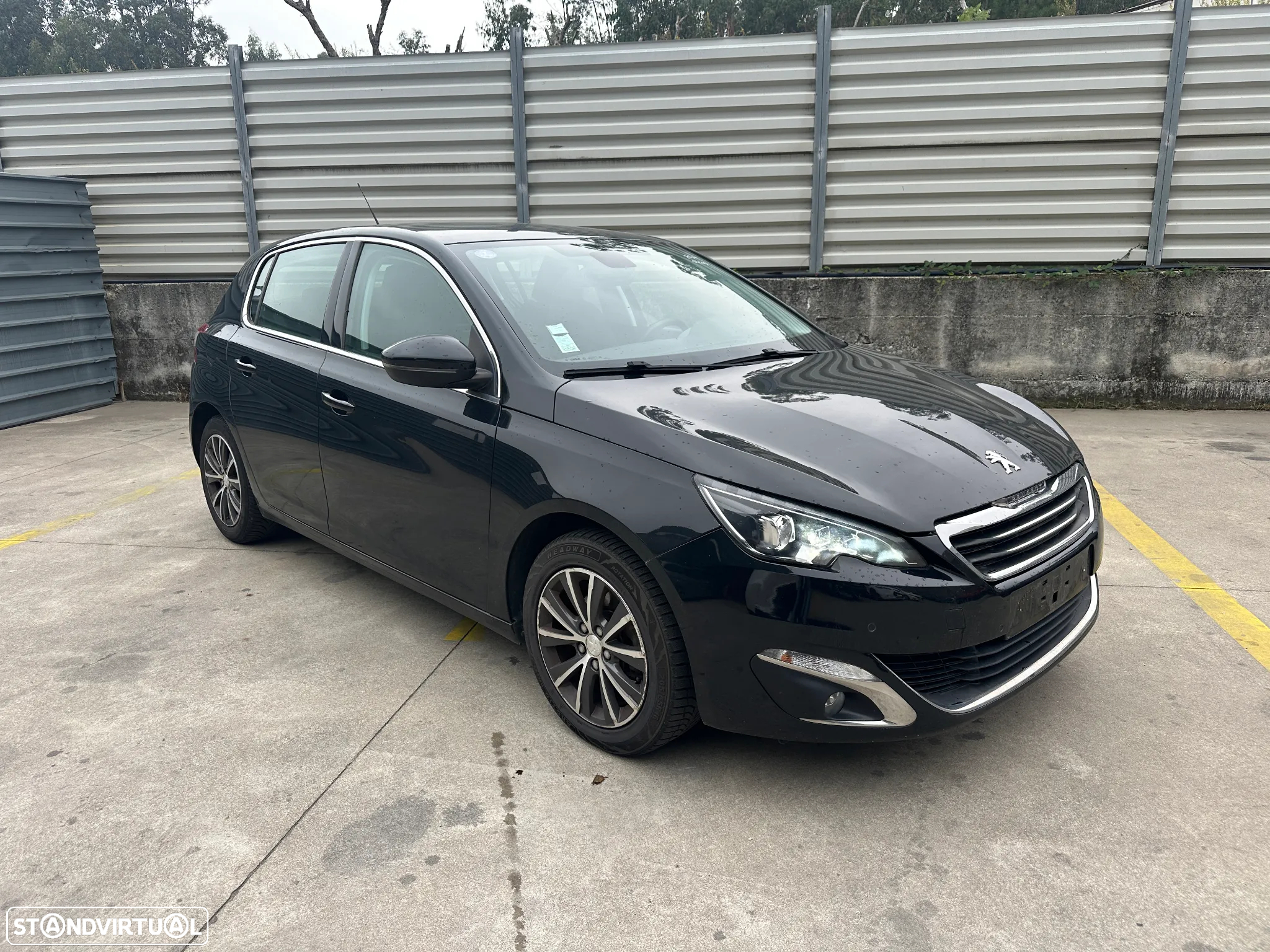 PEUGEOT 308 1.2 PURETECH 130 CV ALLURE (FULL LED) ANO 2015 EM CENTRO DE ABATE - 2