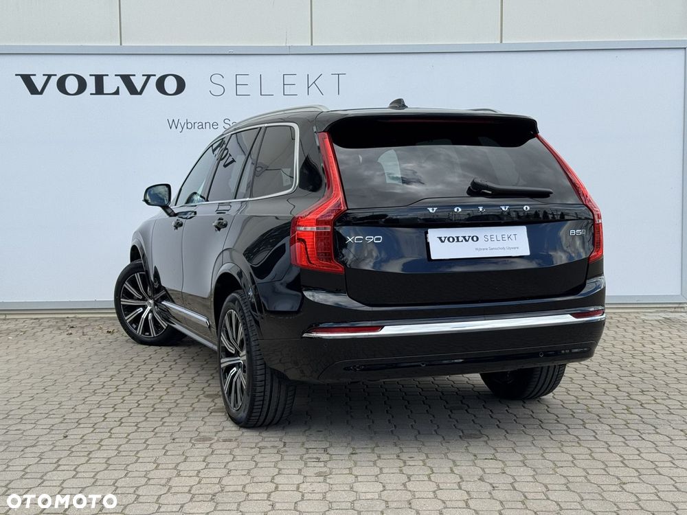 Volvo XC 90 - 3