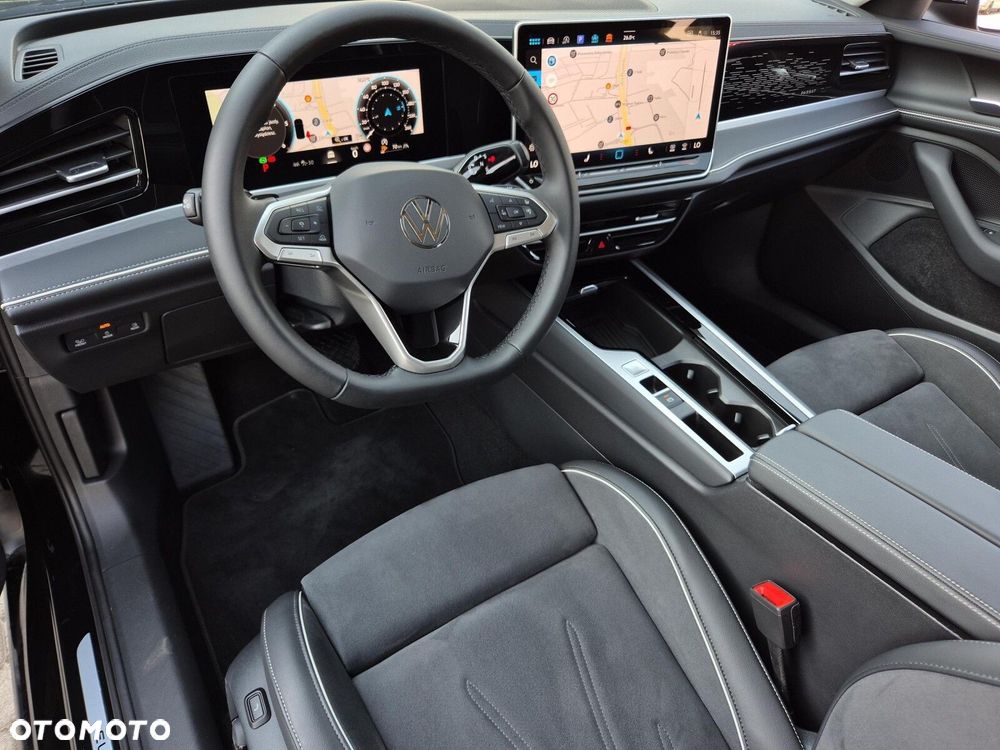 Volkswagen Passat - 9