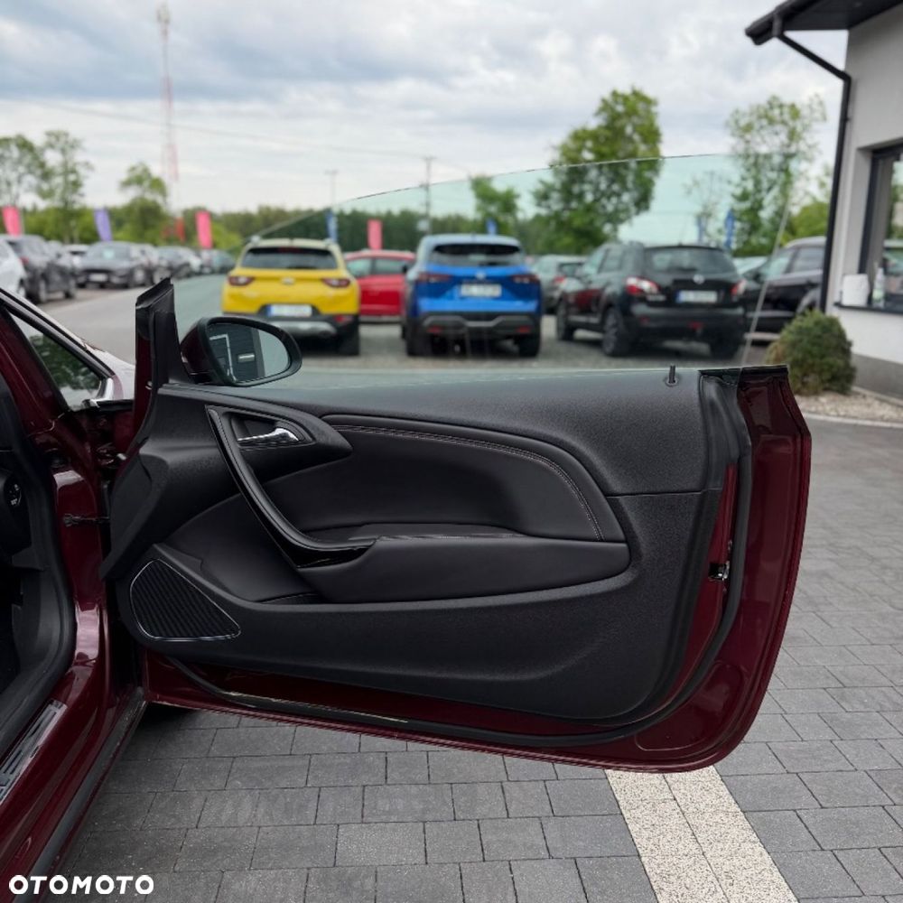 Opel Cascada - 36