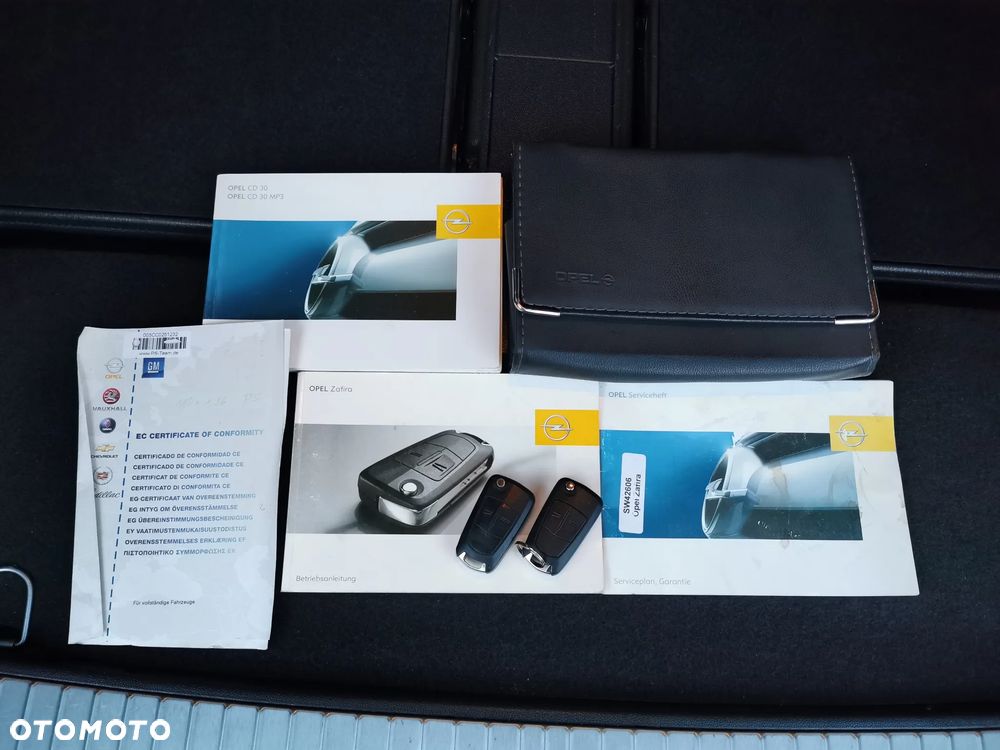 Opel Zafira 1.9 CDTI Automatik Edition - 40