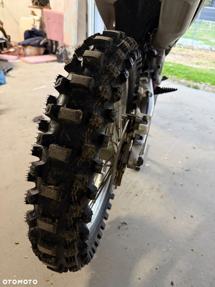 Honda CRF - 4