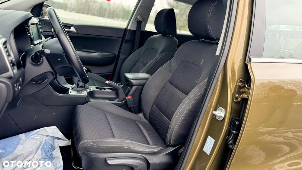 Kia Sportage 2.0 CRDI XL 2WD - 25