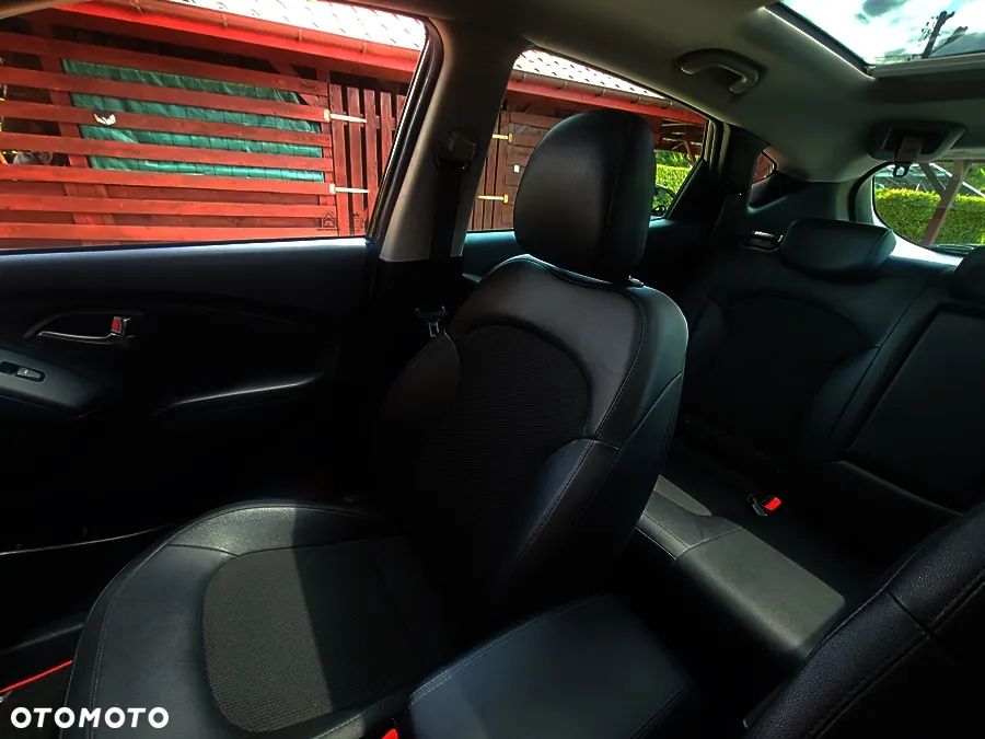Hyundai ix35 1.6 GDI Premium 2WD - 28
