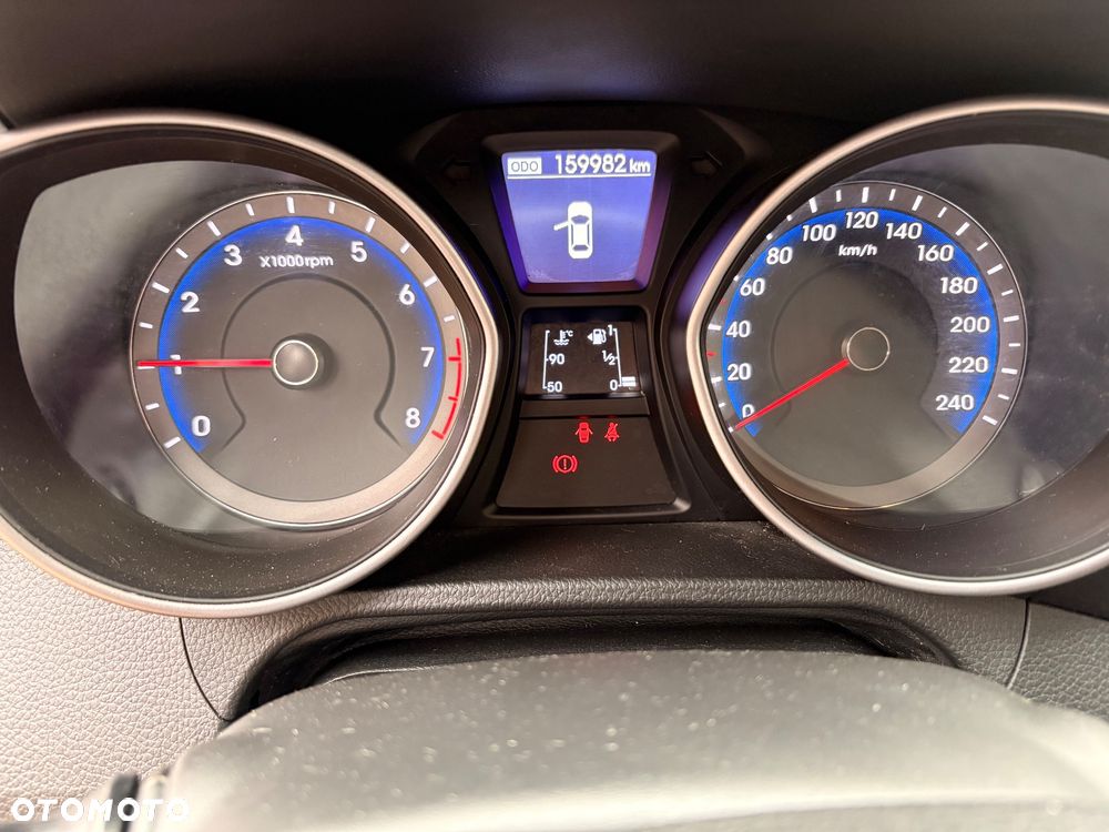 Hyundai i30 - 11