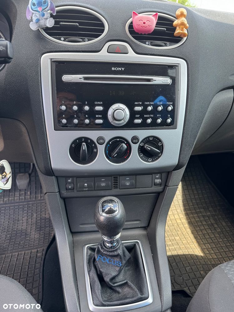 Ford Focus 2.0 TDCi Ghia - 4