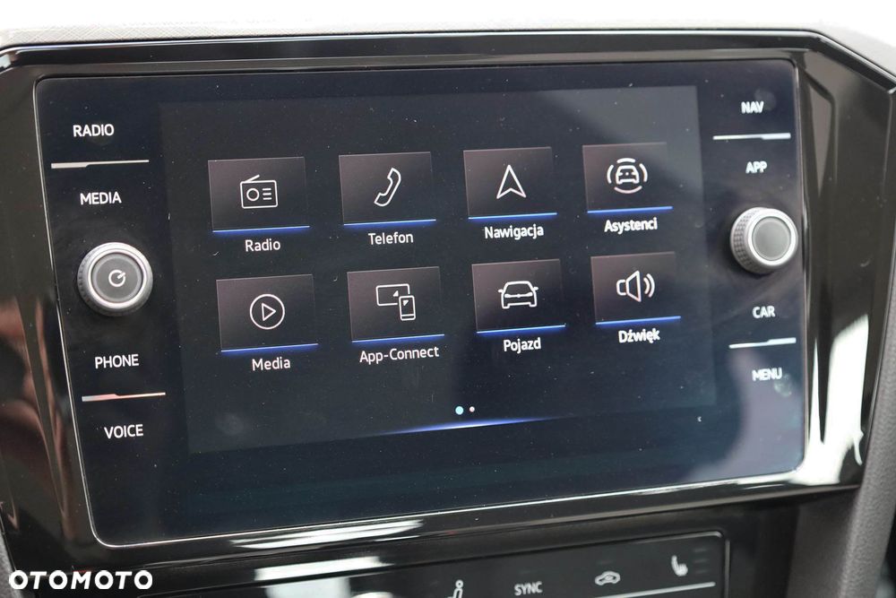 Volkswagen Passat 2.0 TSI Business DSG - 18