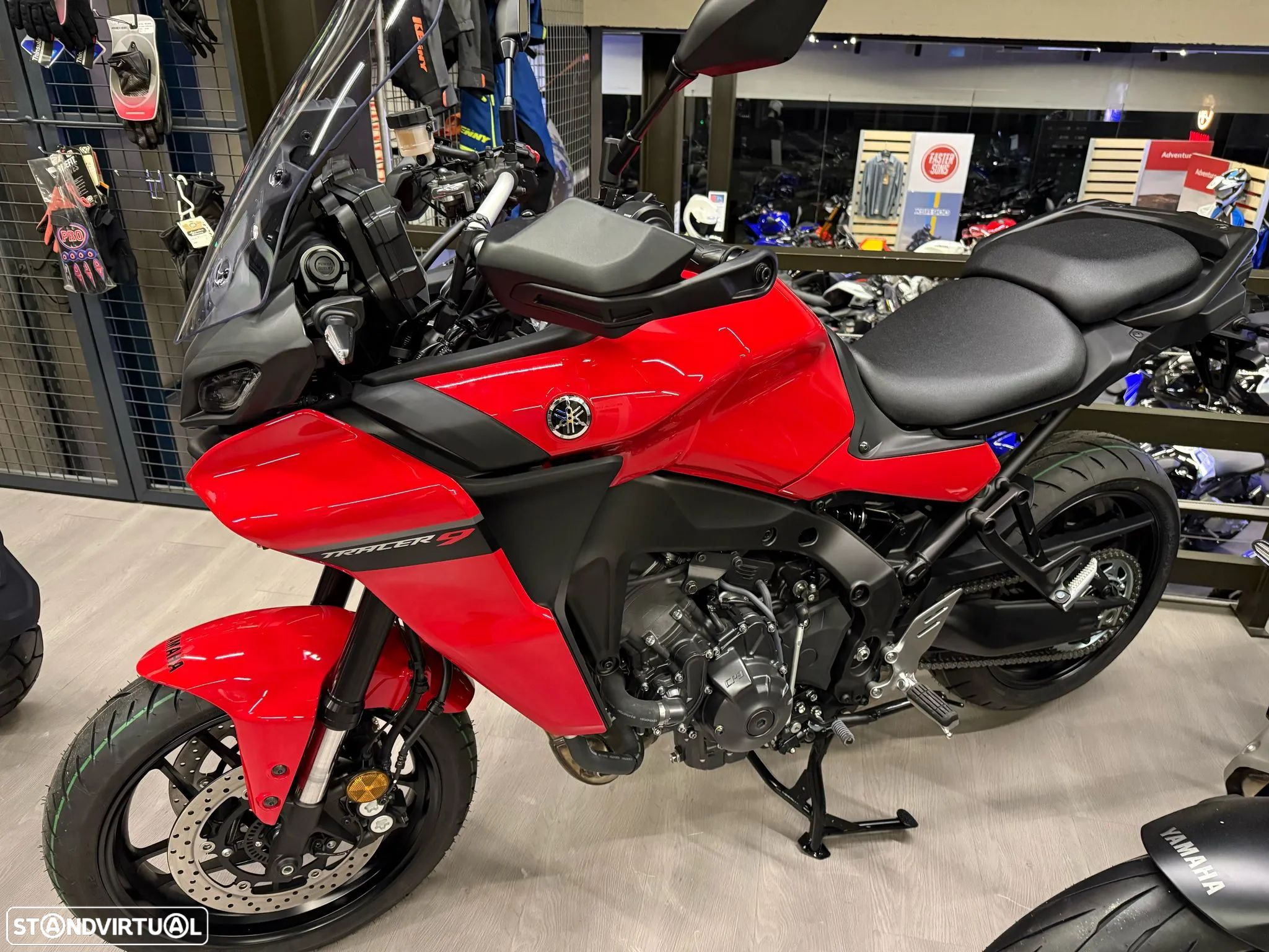 Yamaha Tracer 9 Vermelha - 1
