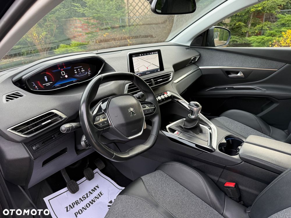 Peugeot 5008 1.5 BlueHDi Allure S&S - 24