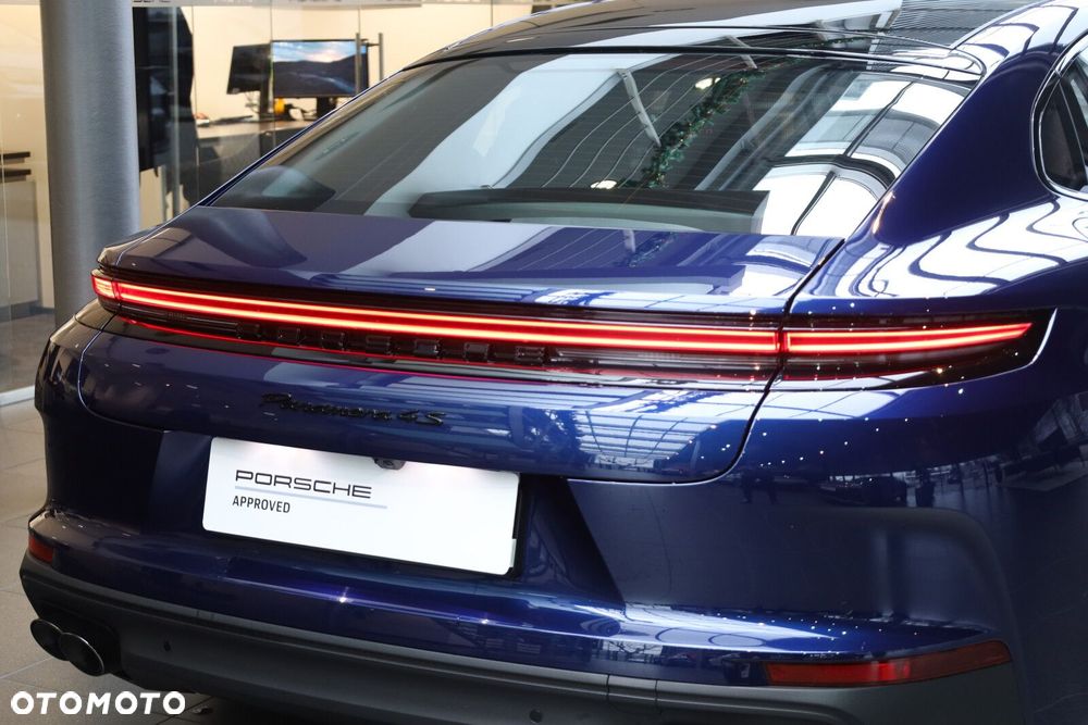 Porsche Panamera - 23