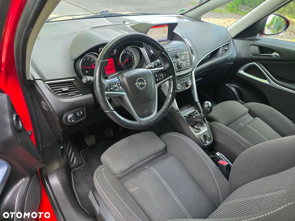 Opel Zafira - 9