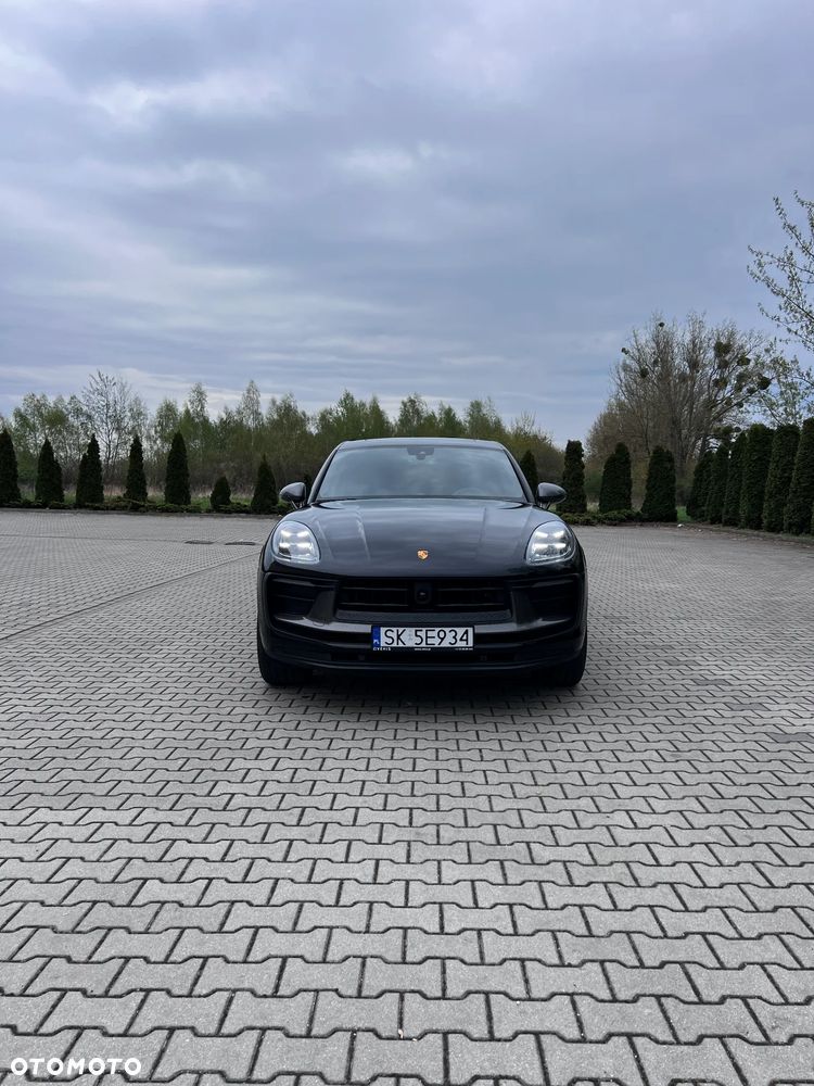 Porsche Macan T - 2