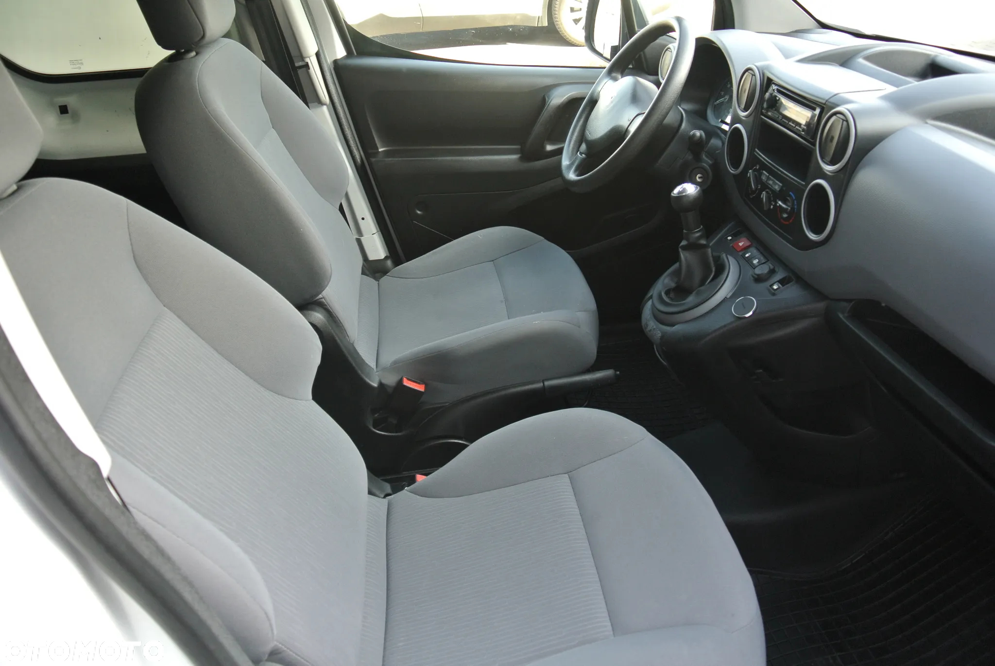 Peugeot Partner - 12