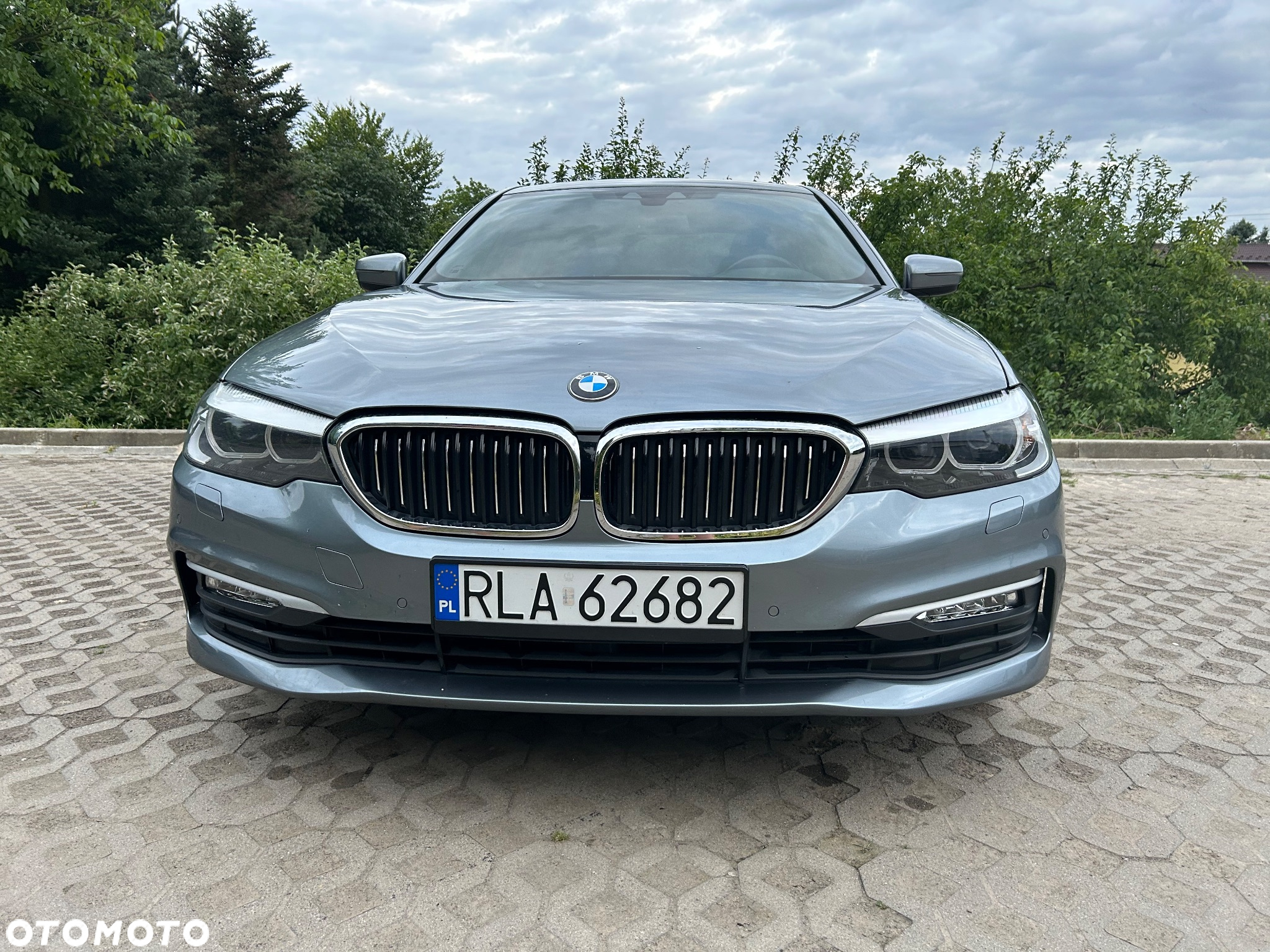 BMW Seria 5 550e xDrive - 5