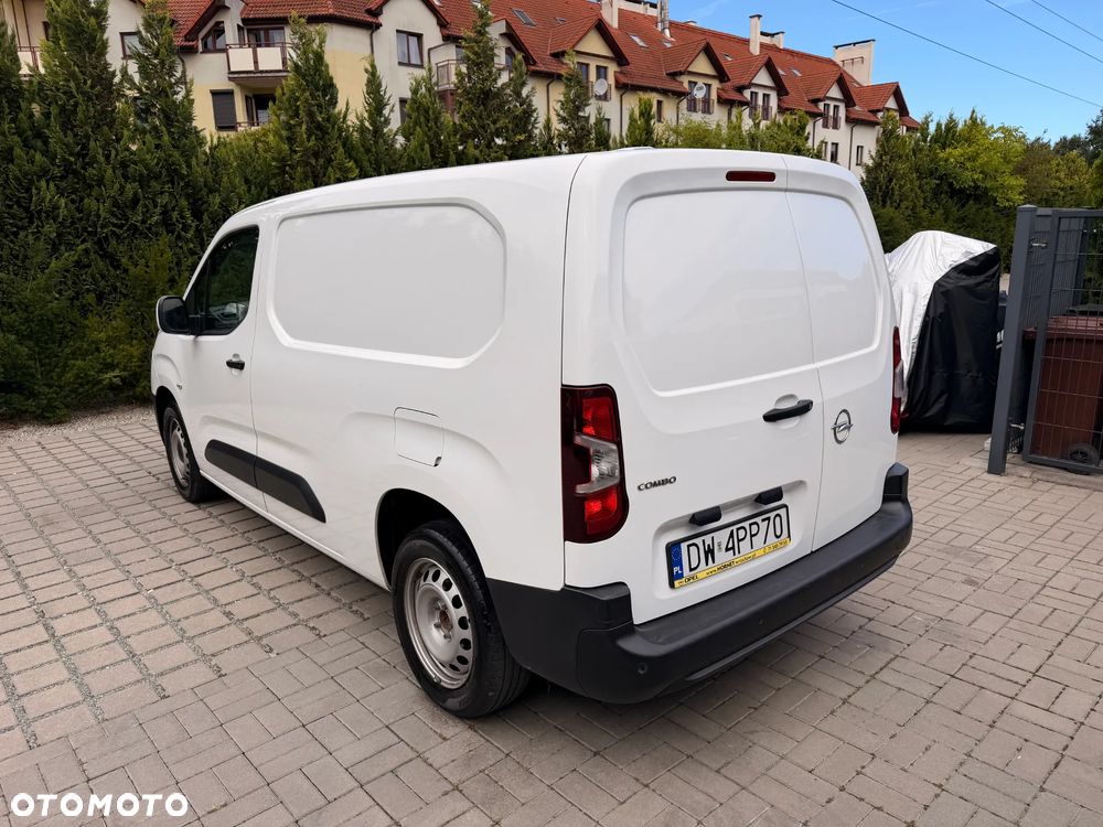 Opel COMBO - 3
