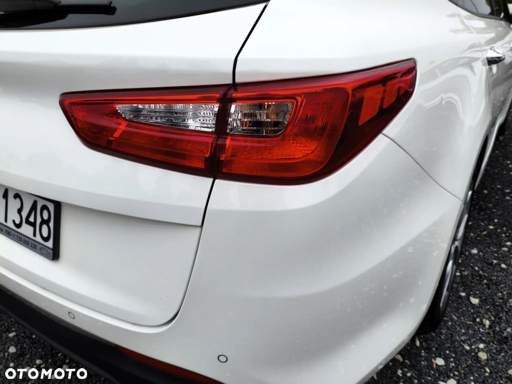 Kia Optima Sportagon 2.0 CVVL Vision - 15