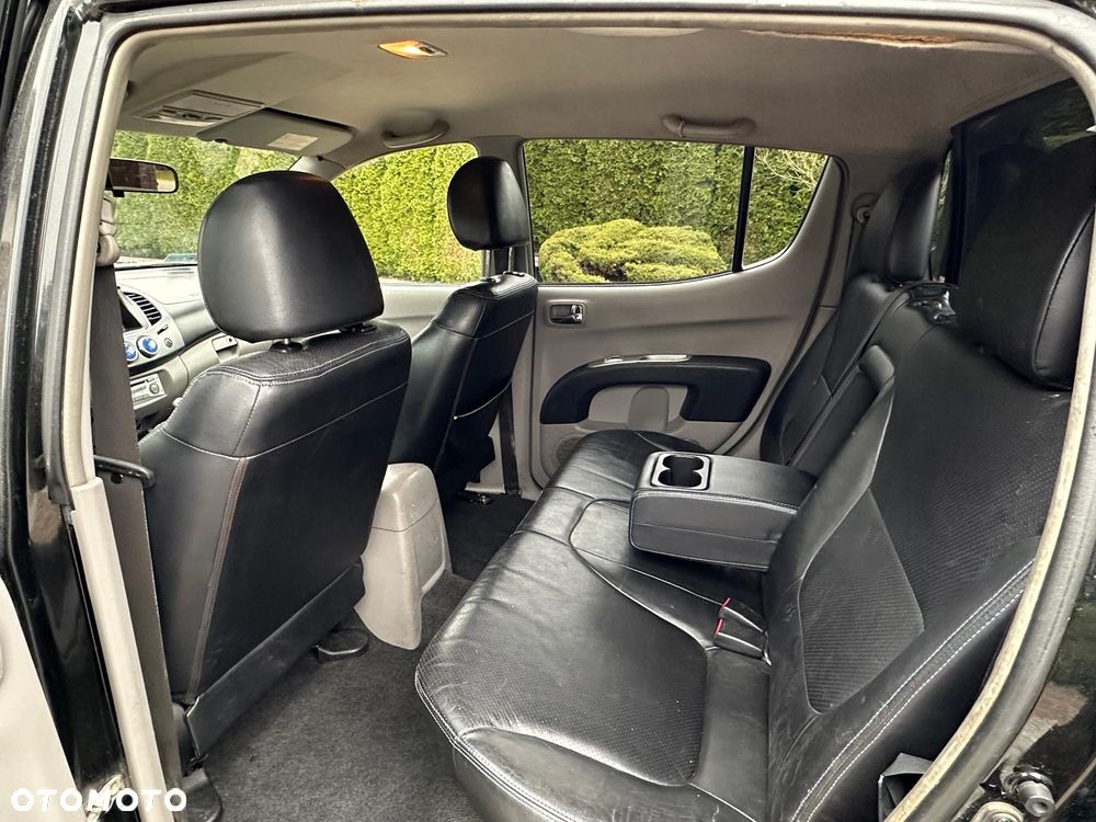 Mitsubishi L200 2.5 DID Intense - 10