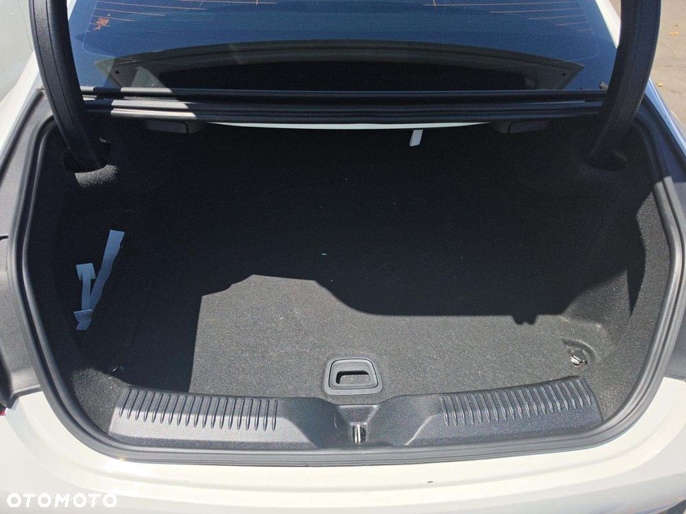 Mercedes-Benz CLS 450 4Matic 9G-TRONIC AMG Line - 12