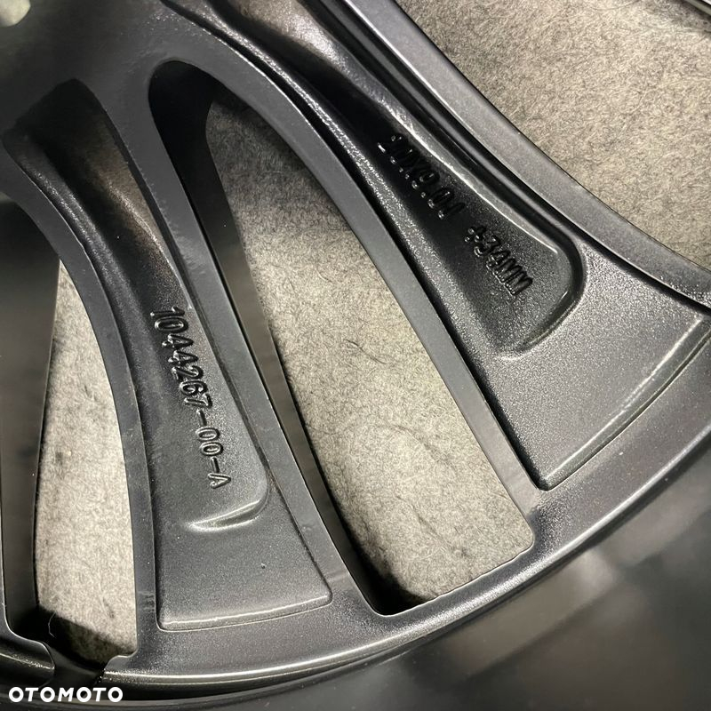 FELGA TESLA MODEL 3 UBERTURBINA 20'' 20 - 4