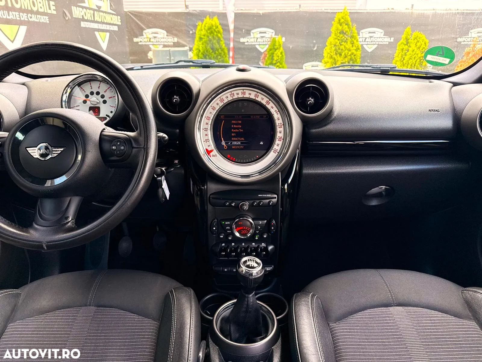 Mini Countryman Cooper D - 27