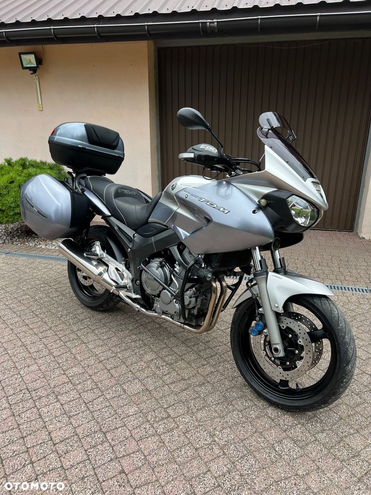 Yamaha TDM - 25