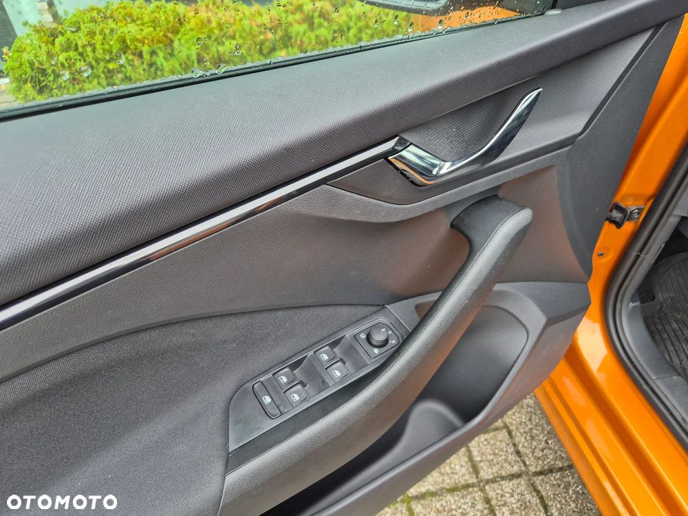 Skoda Kamiq 1.0 TSI Selection DSG - 8