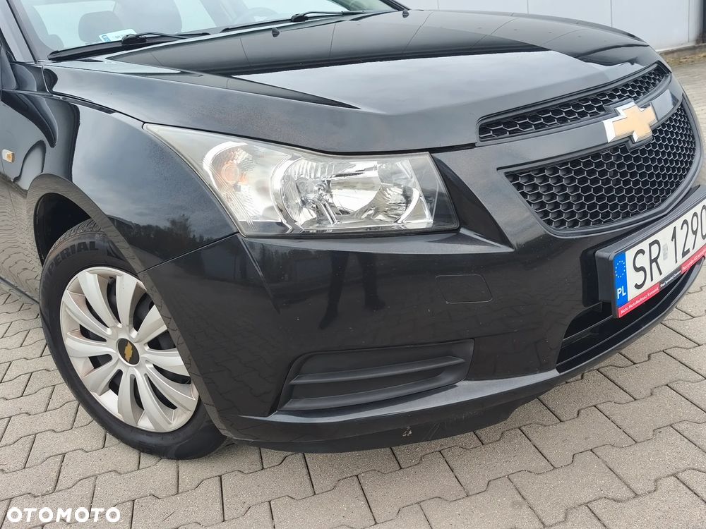 Chevrolet Cruze - 14