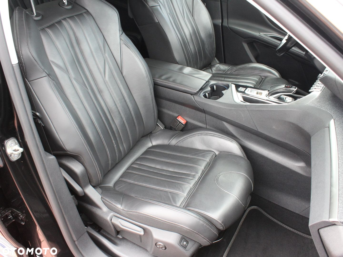 Peugeot 5008 - 19