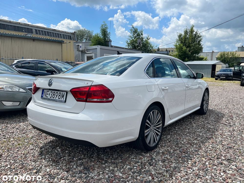 Volkswagen Passat - 5