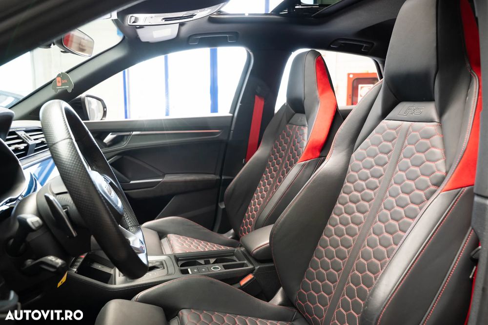 Audi RS Q3 2.5 TFSI quattro S tronic - 6