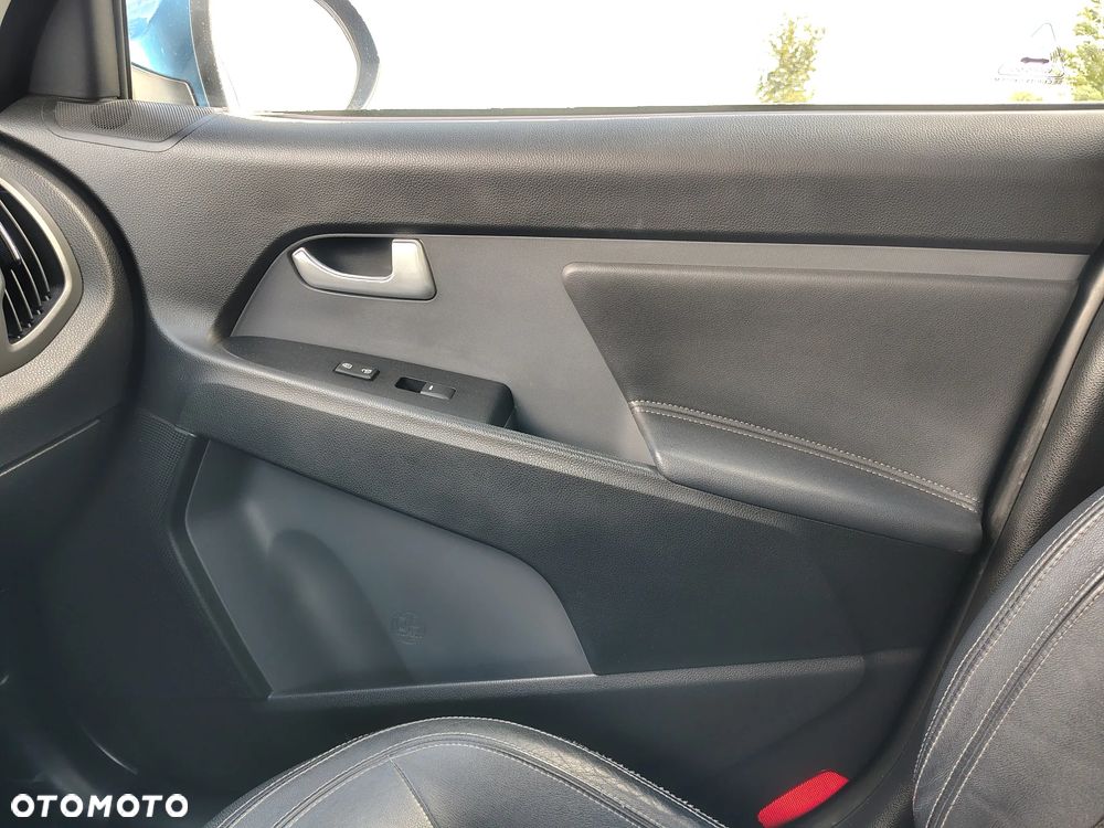 Kia Sportage 2.0 CVVT 2WD Spirit - 30