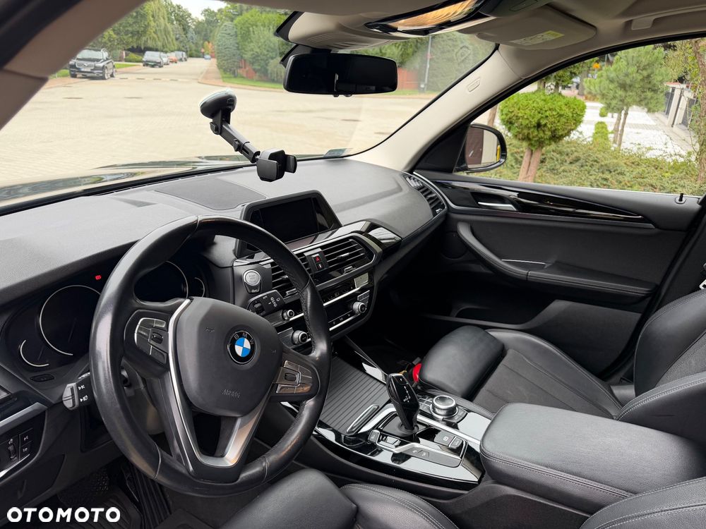 BMW X3 xDrive20i xLine - 8