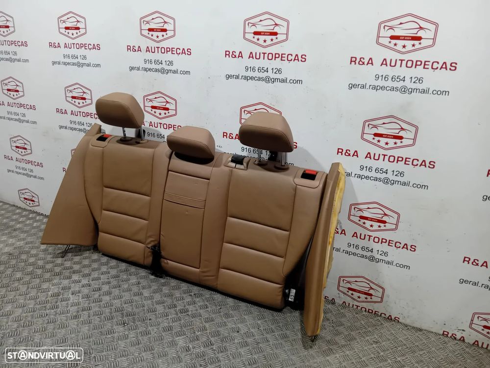 Conjunto de Bancos Elétricos Mercedes Class C W204 Sedan em Pele Original - 17